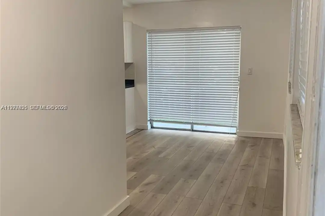 8295 NE Miami Ct unit 1 - View 4