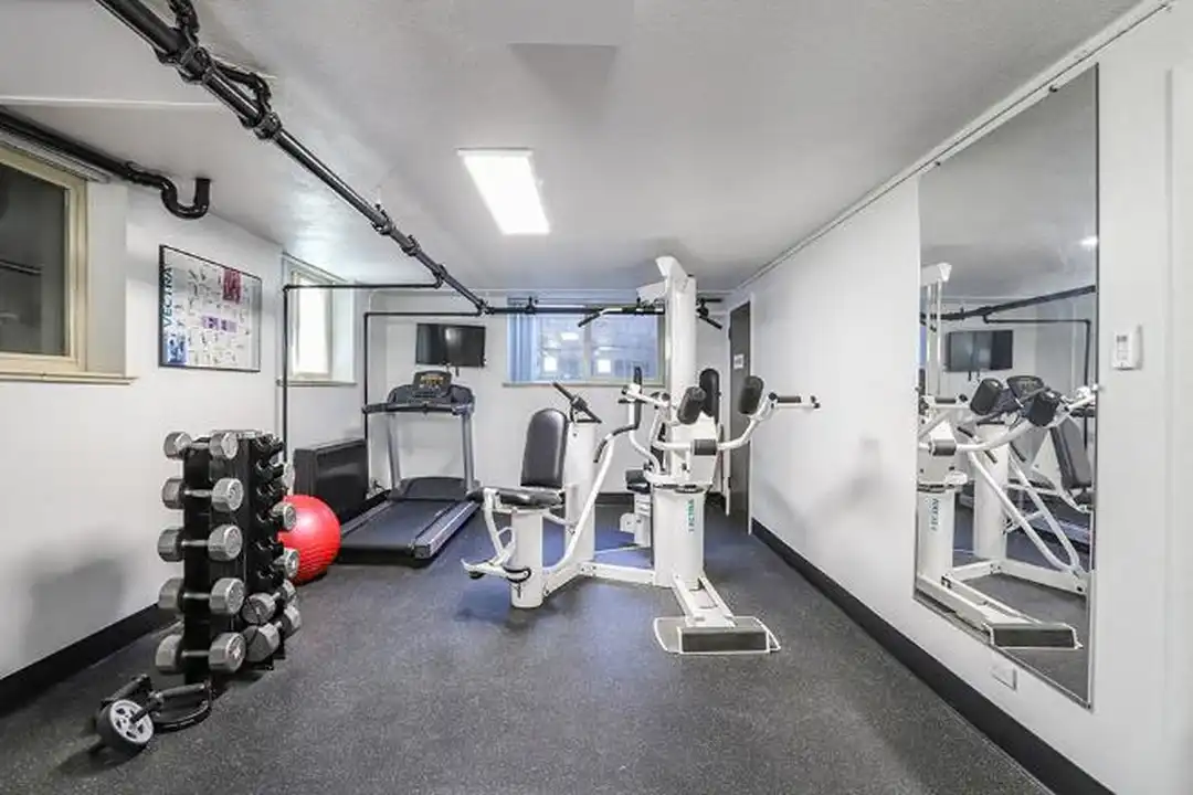 1245 Josephine St - More