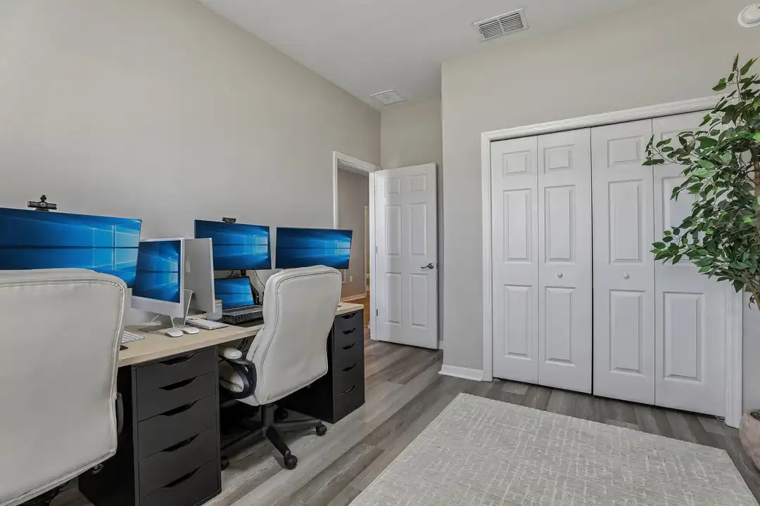 2167 Desert Rose Dr - View 6