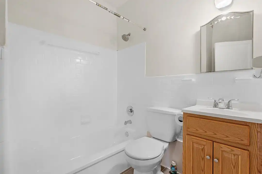3706 W Franklin St unit 3706 W Franklin St Unit #1 - View 4