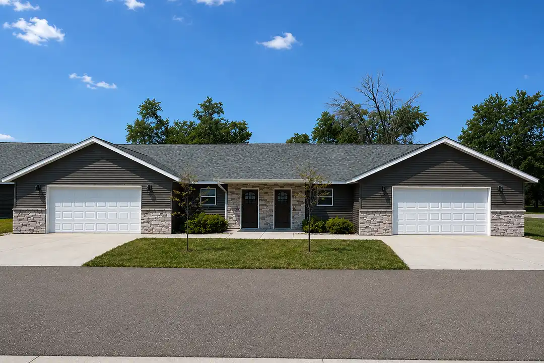 2485 Chestnut Dr – photo 1