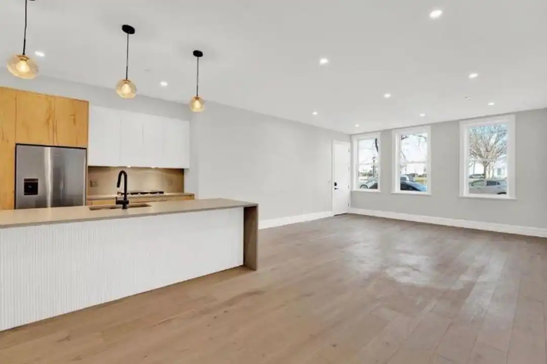 457 Palisade Ave unit 1 – photo 1