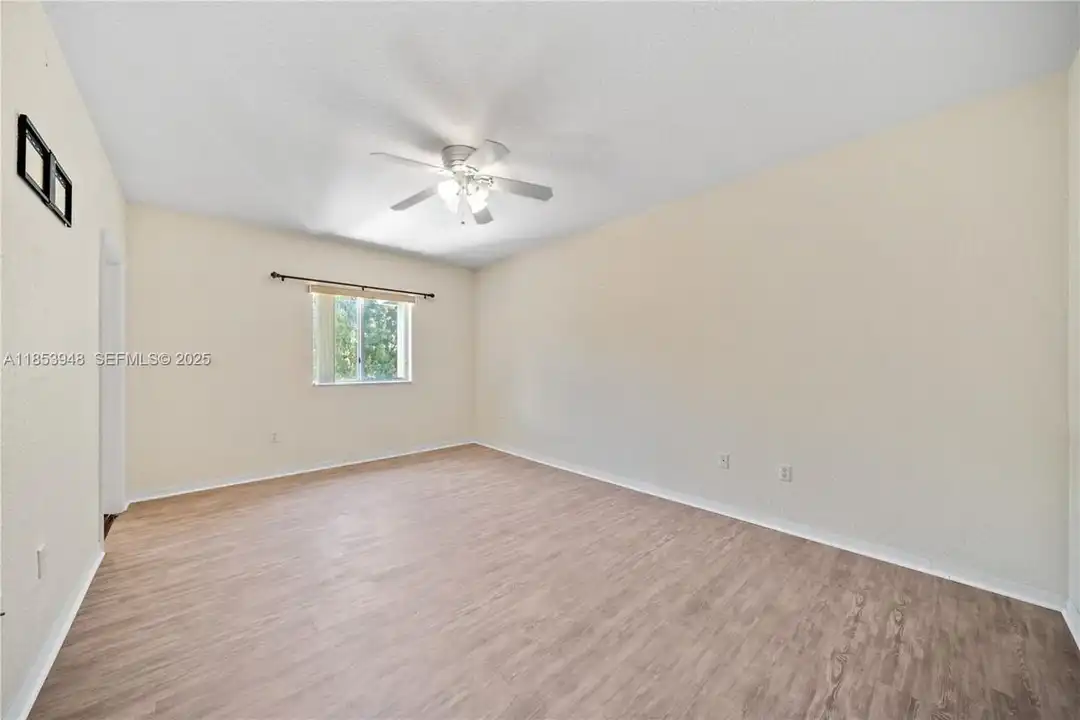 2414 SE 21st St unit #0 - View 4
