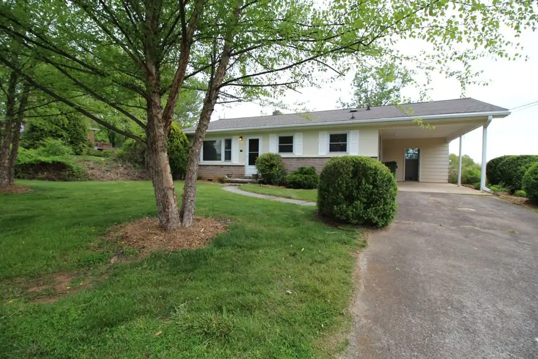 319 Hi Alta Ave - View 2