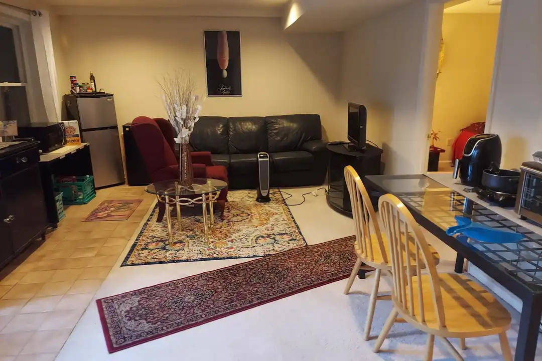 9205 Linden Grove Ct – photo 1 of 7