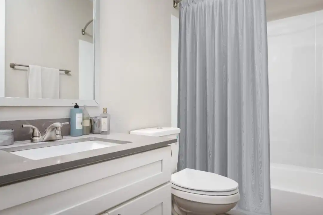 9550 SW Washington Dr unit 17 - Więcej