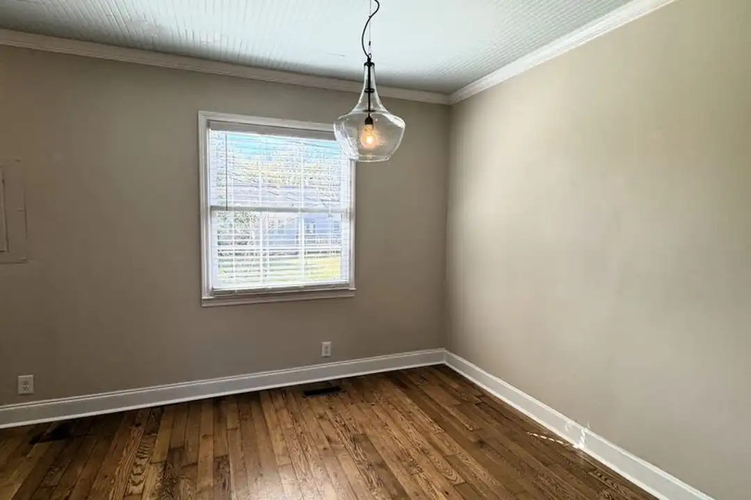 2028 Princeton Blvd SW - View 6