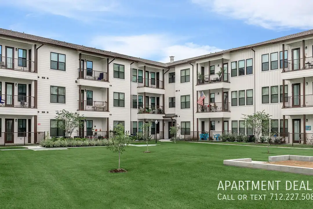 19308 T C Jester Blvd - More