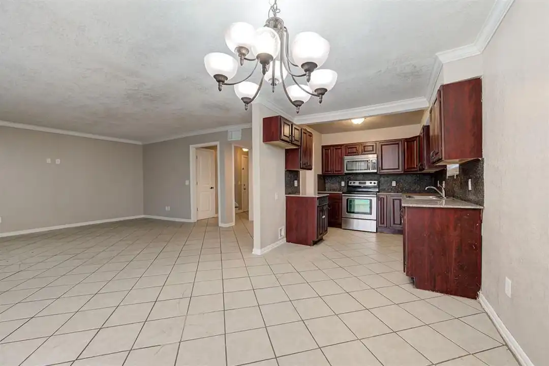 6417 NW 63rd St unit 1 - View 4
