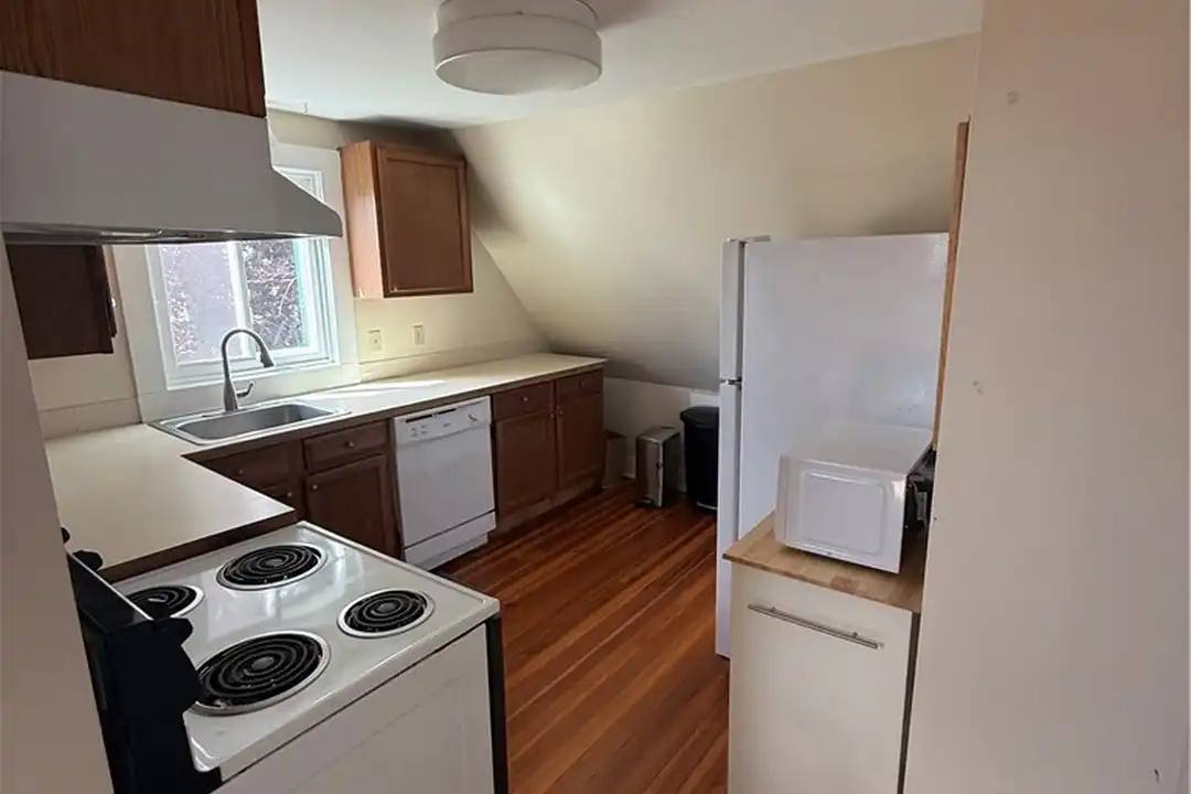 28 Calvert St unit 3 - View 5
