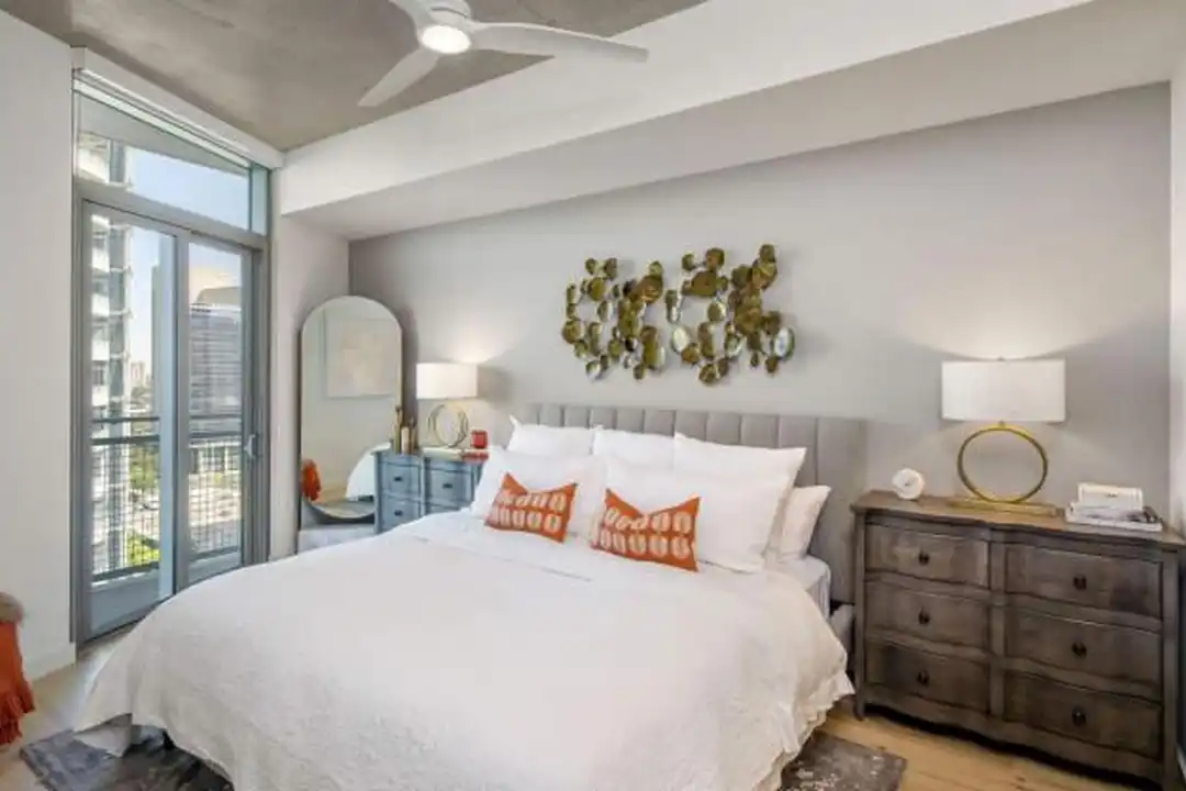 1801 N Pearl St unit # 612 - View 2
