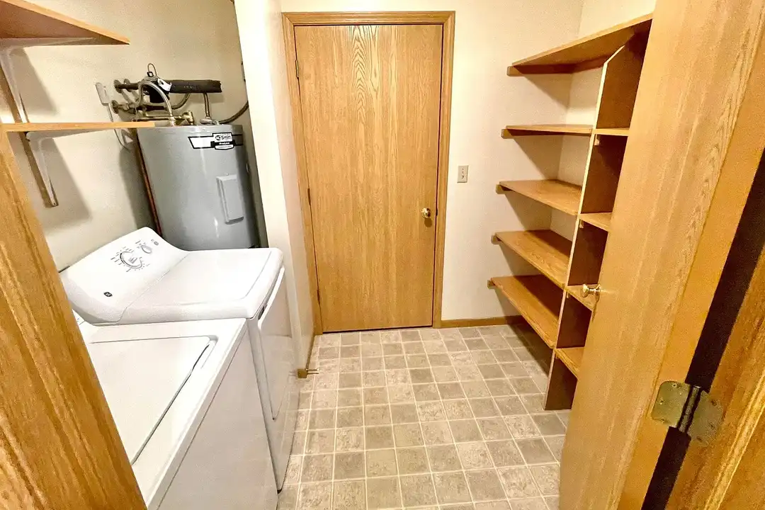 Stone Creek Apartments - View 3