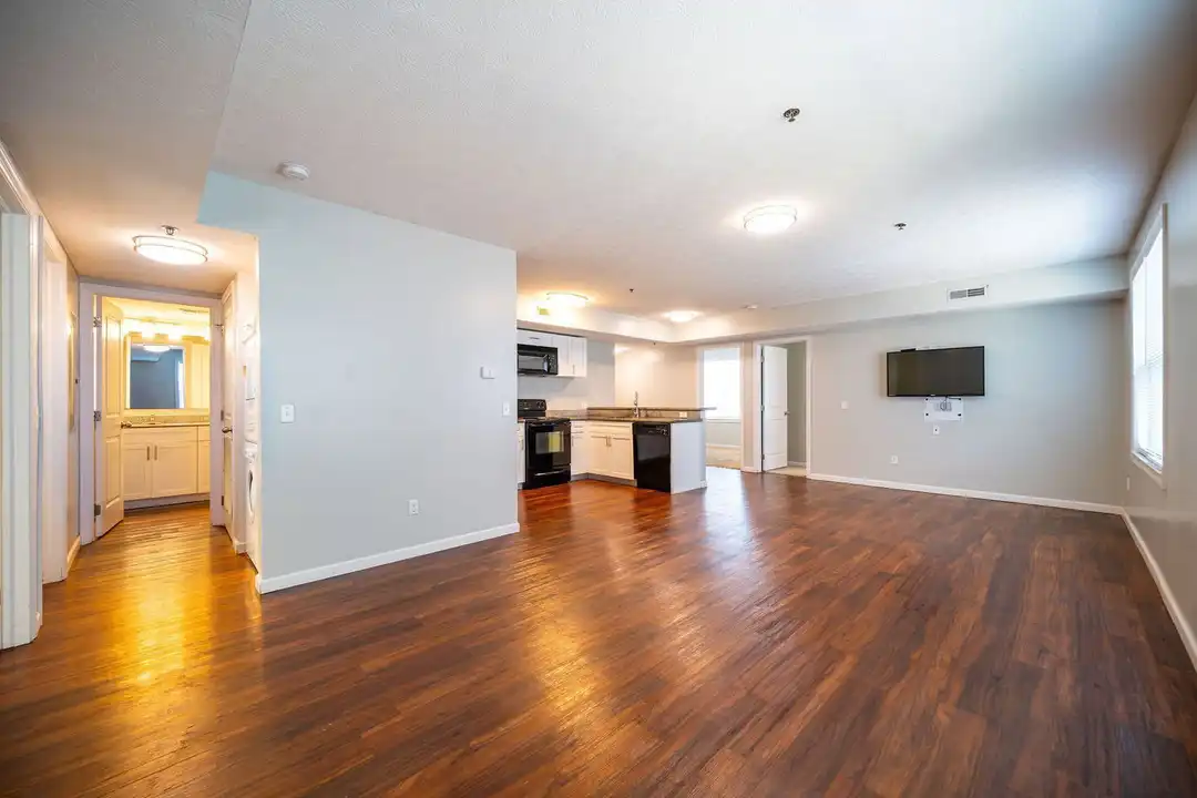 250 Chittenden Ave unit 100 - View 2