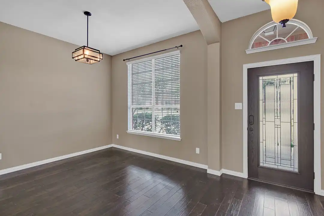 6005 Pine Meadow Ln - View 6
