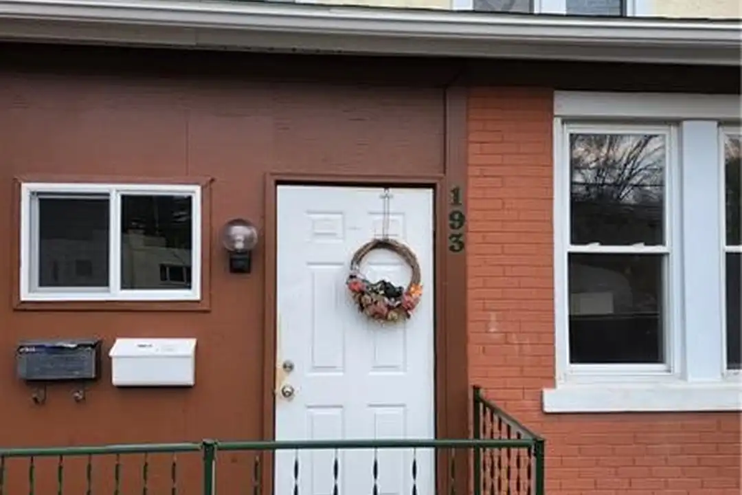 193 Castle Shannon Blvd unit A – photo 1