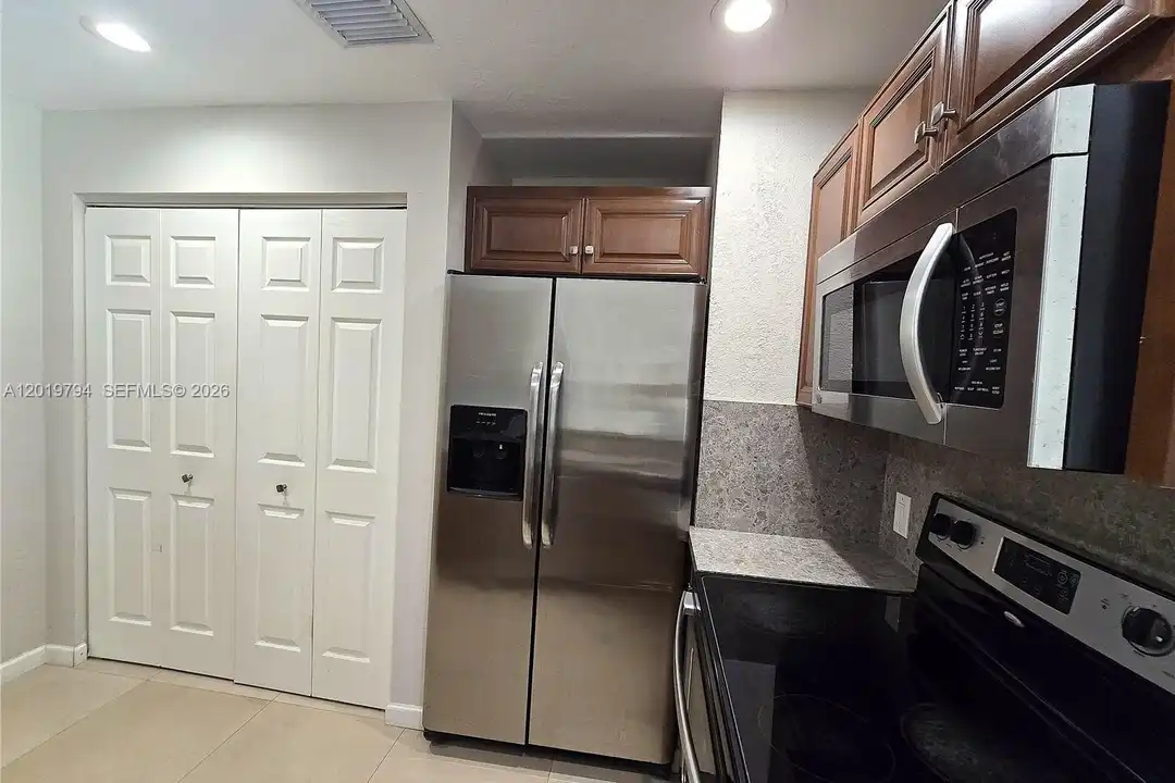 3457 NW 44th St #205 - View 5