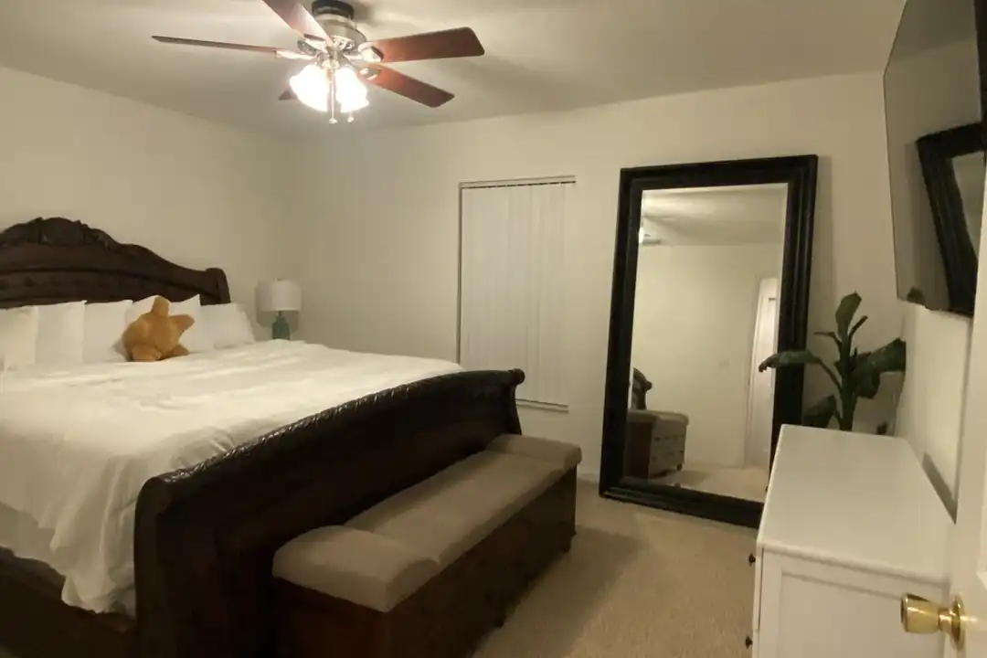 2131 N Pinecone Ave - View 5