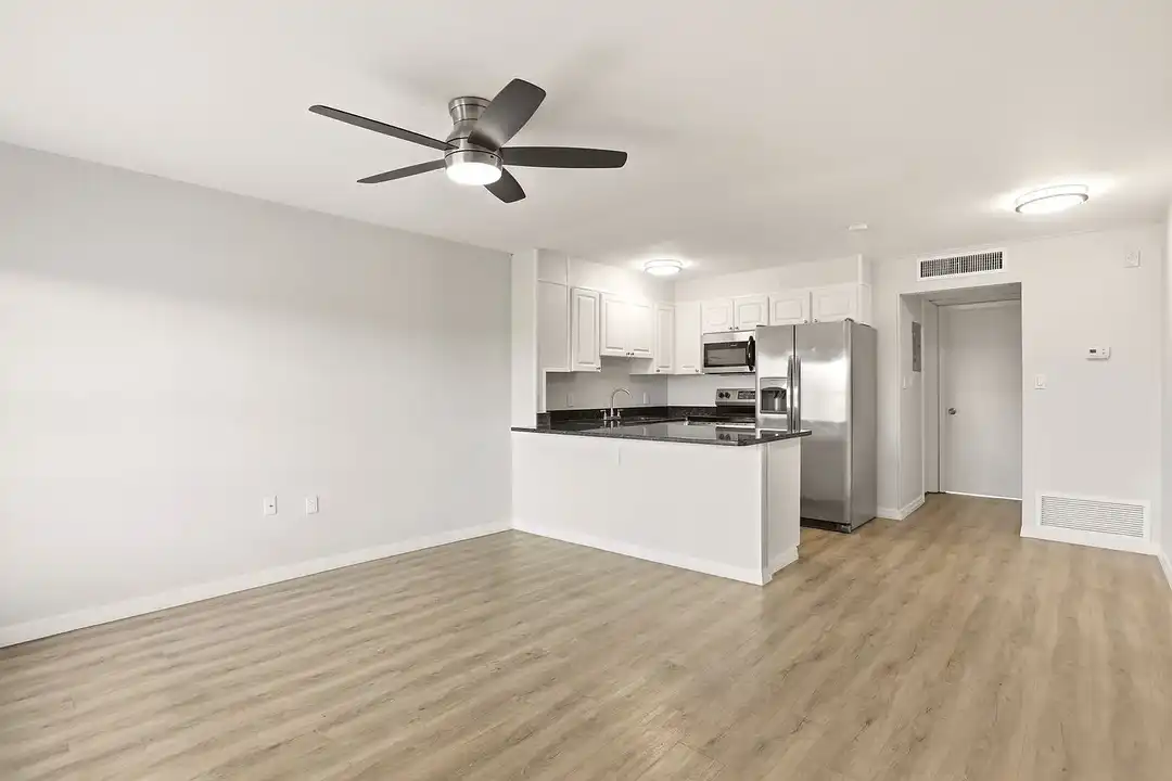 Phillippi Square Apartments - View 3