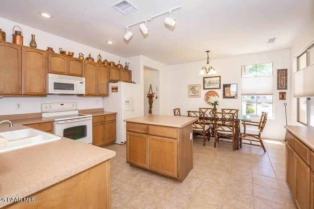 7916 E Crooked Creek Trail - View 6