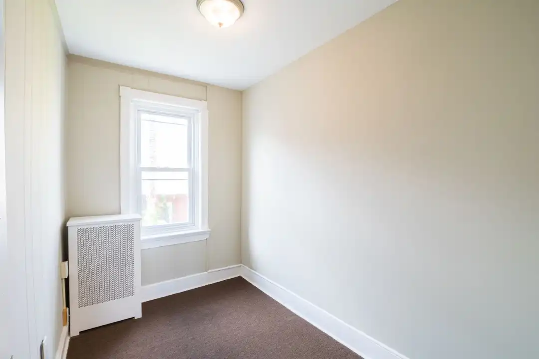 5750 N Lambert St - View 3