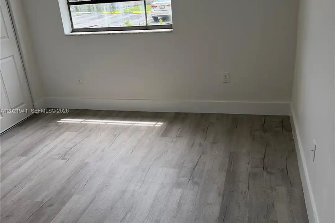 Apartment in Homestead - View 2