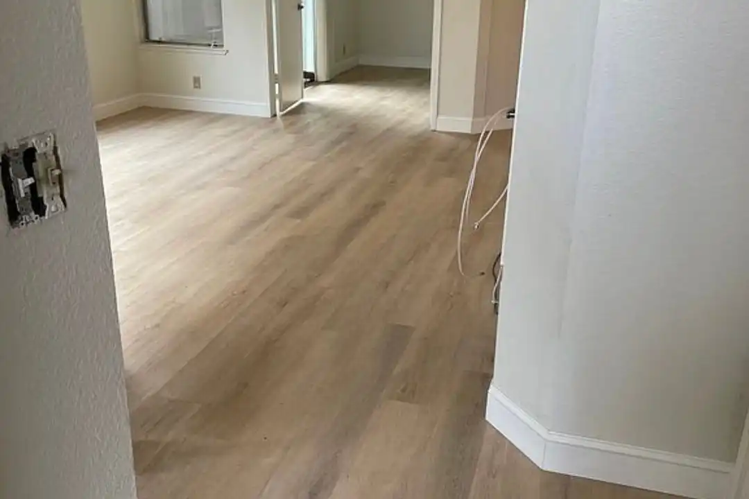 House in Sacramento - View 5