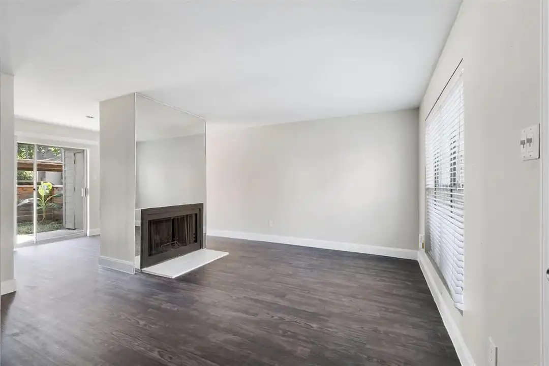 1000 Cypress Station Dr unit #208