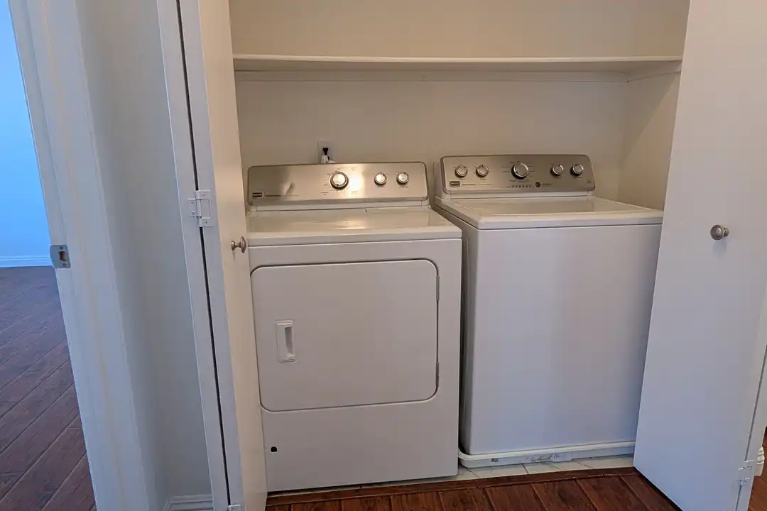 6201 E Lake Mead Blvd unit # 218 - More