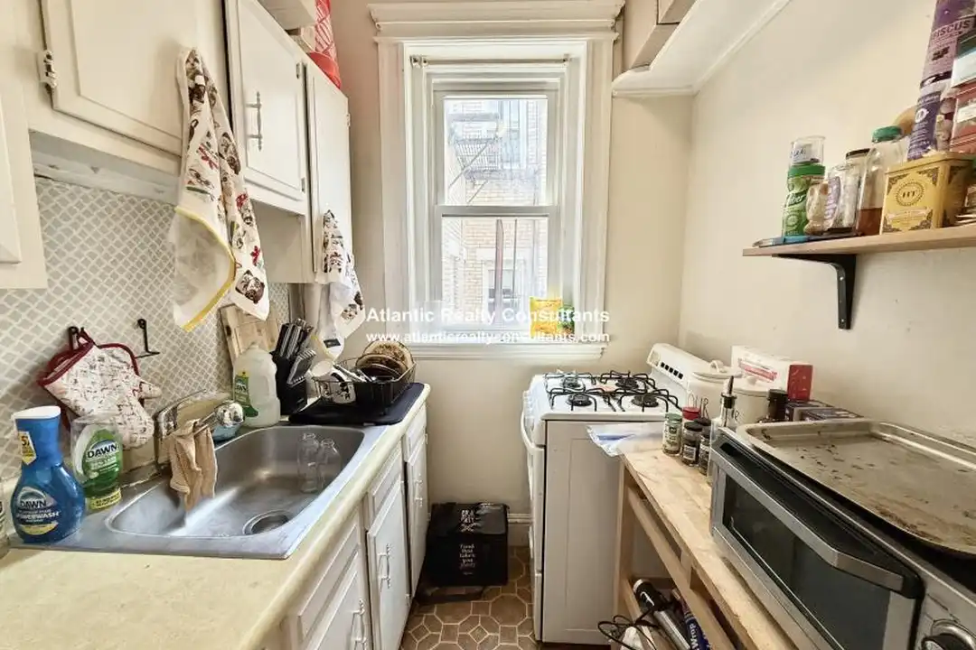 1840 Commonwealth Ave - View 3