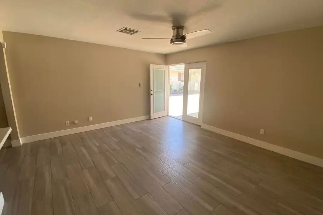 7305 E Belleview St unit 04 - View 2