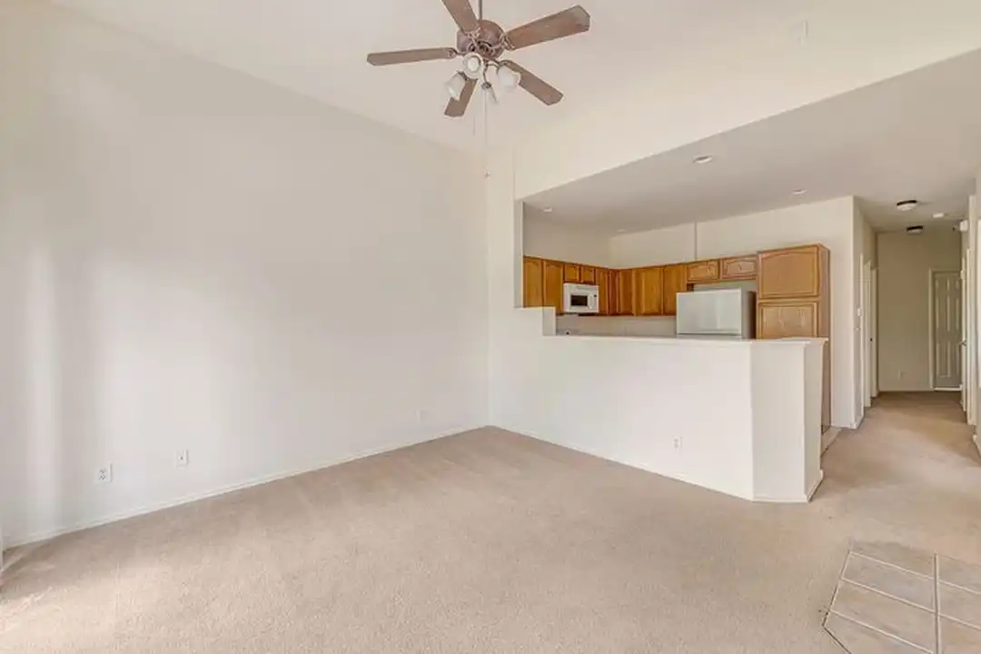 2485 Fountainhead Blvd unit Unit F-11 - View 6