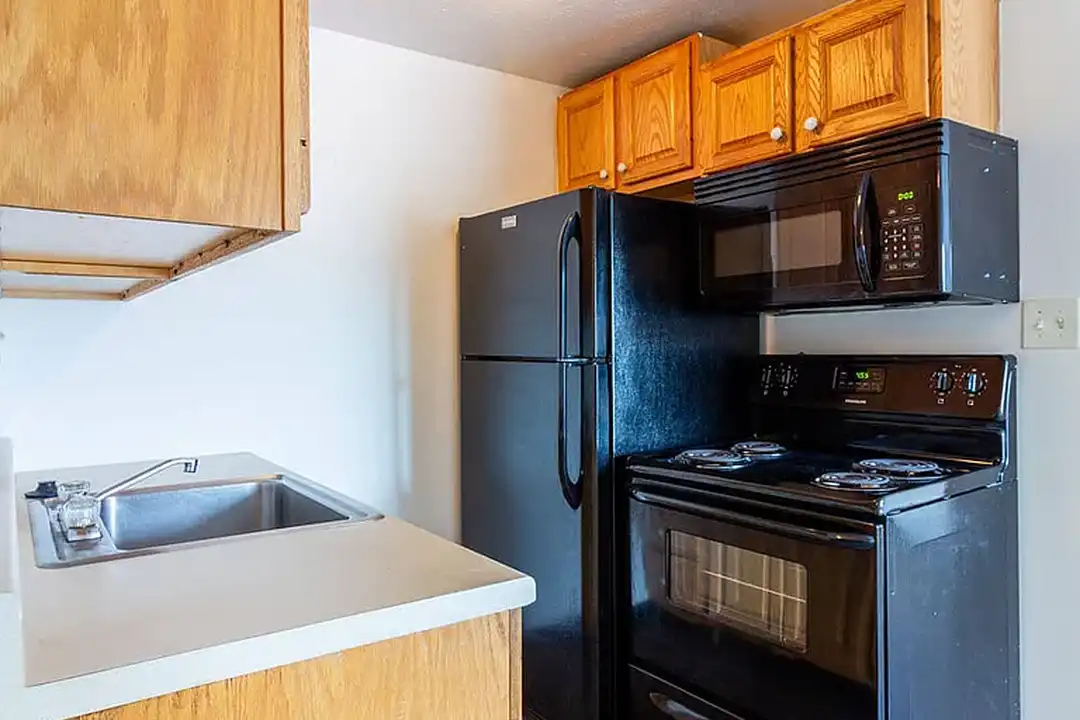 Emerald Overlook Apartments – photo 1