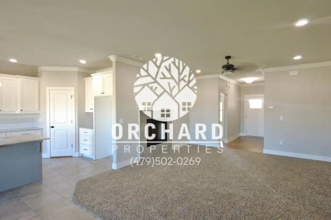 1036 Arden St - View 4