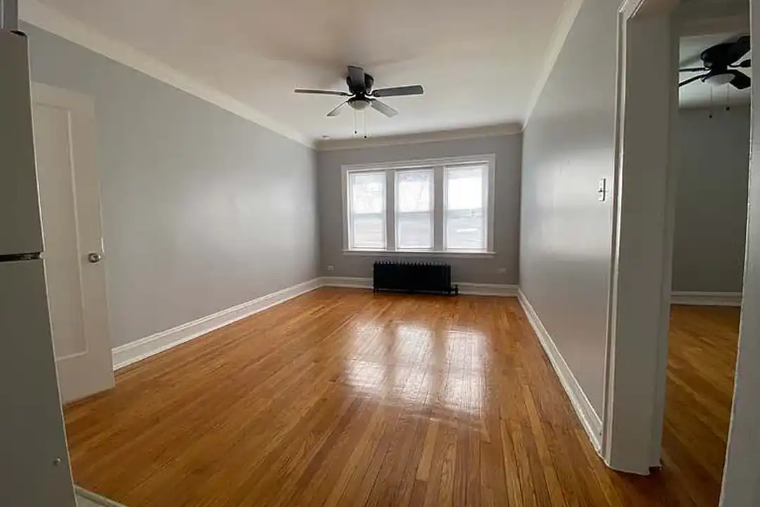7505 Calumet Apartments – photo 1