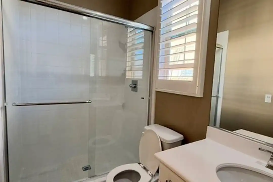667 Desert Willow Rd - View 4
