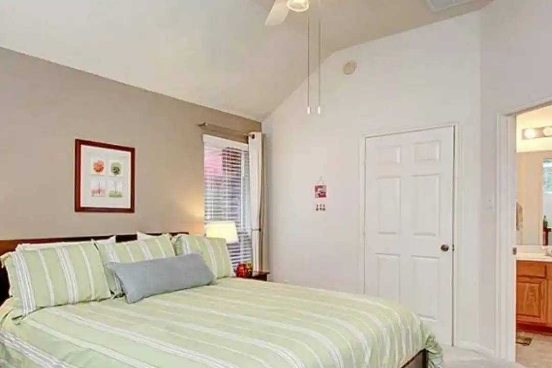 3 Gilded Crest Ct - View 6