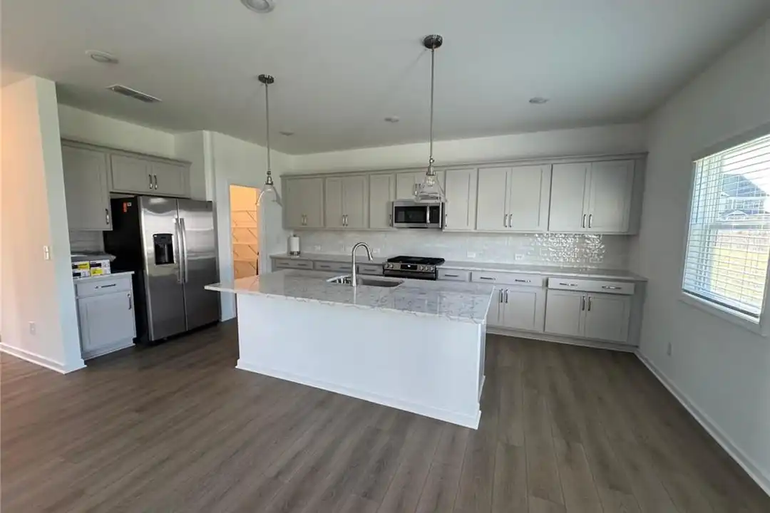 30 Everly Wy - View 5