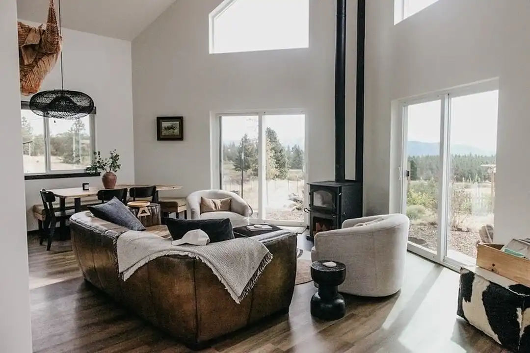 24 Echo Rd - More