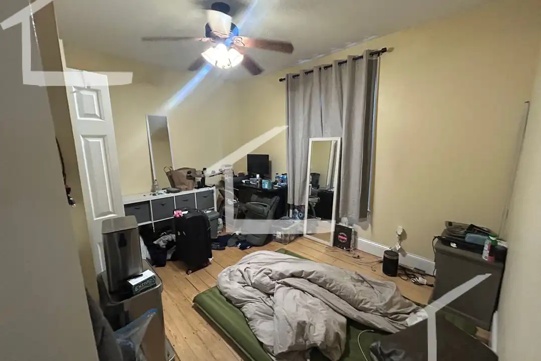 739 Parker St - View 6