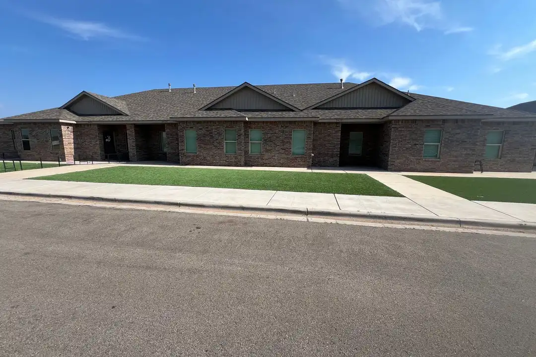 House in Lubbock - View 2
