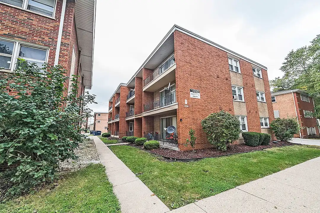 14138 S School – photo 1 of 8