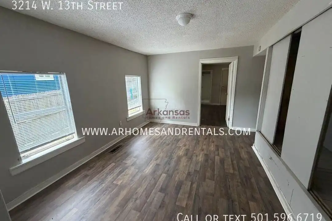 3214 W 13th St - View 3