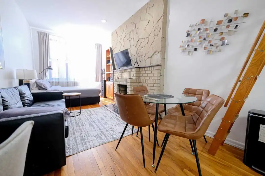 28-30 West 86th Street - View 2
