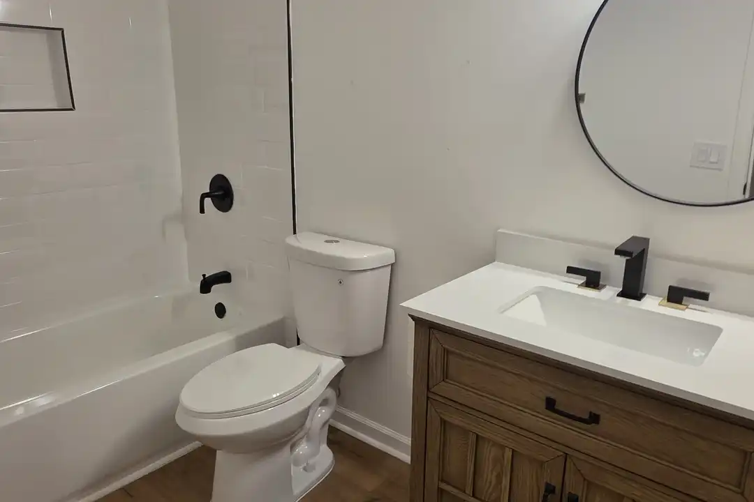House in Columbus - More