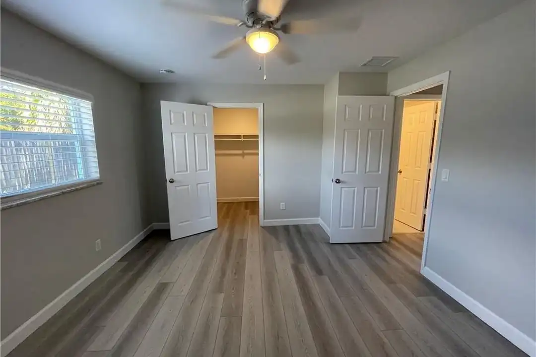 661 Hernando St #4 - View 5
