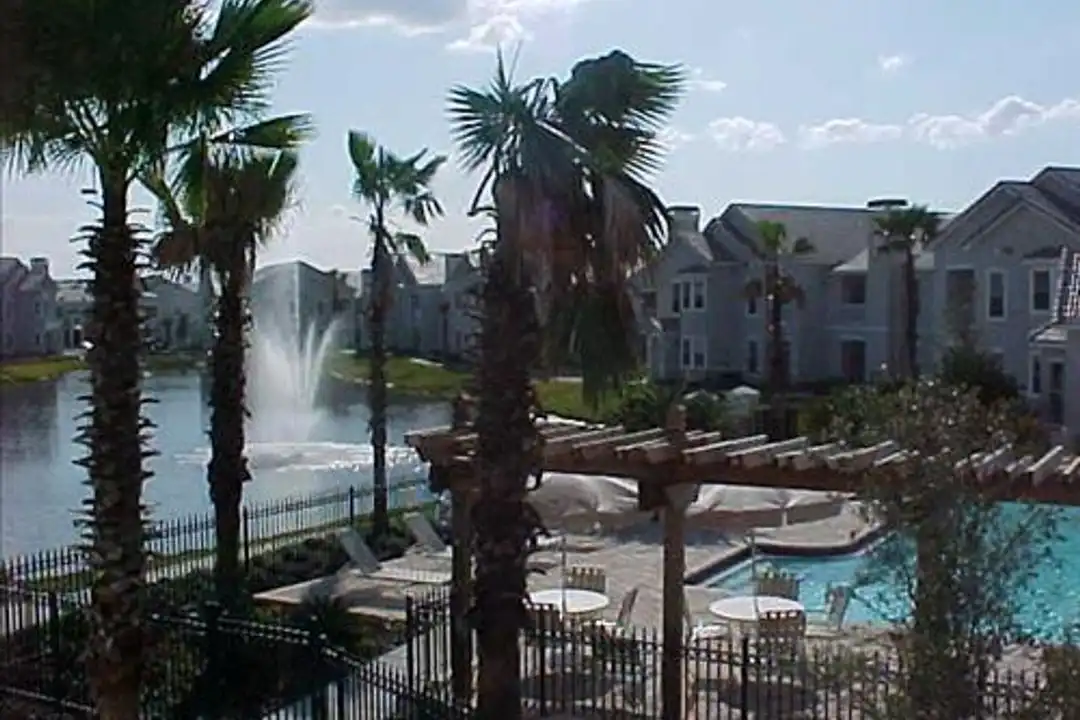 17975 Villa Creek Dr – pohled 2