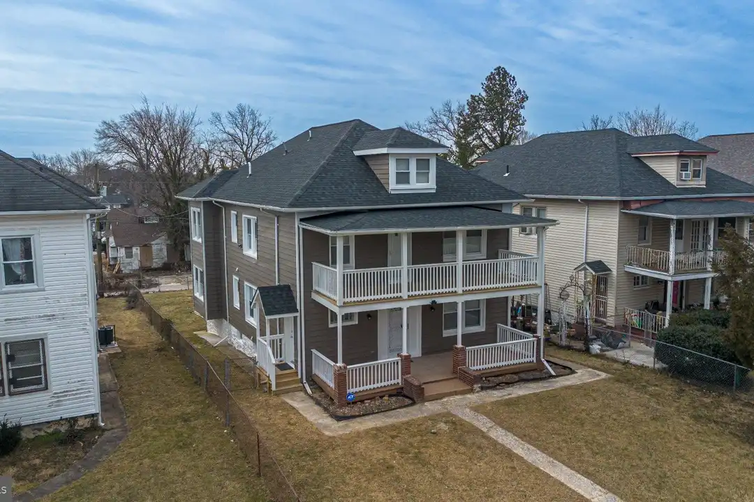 4103 Barrington Rd #2 – photo 1