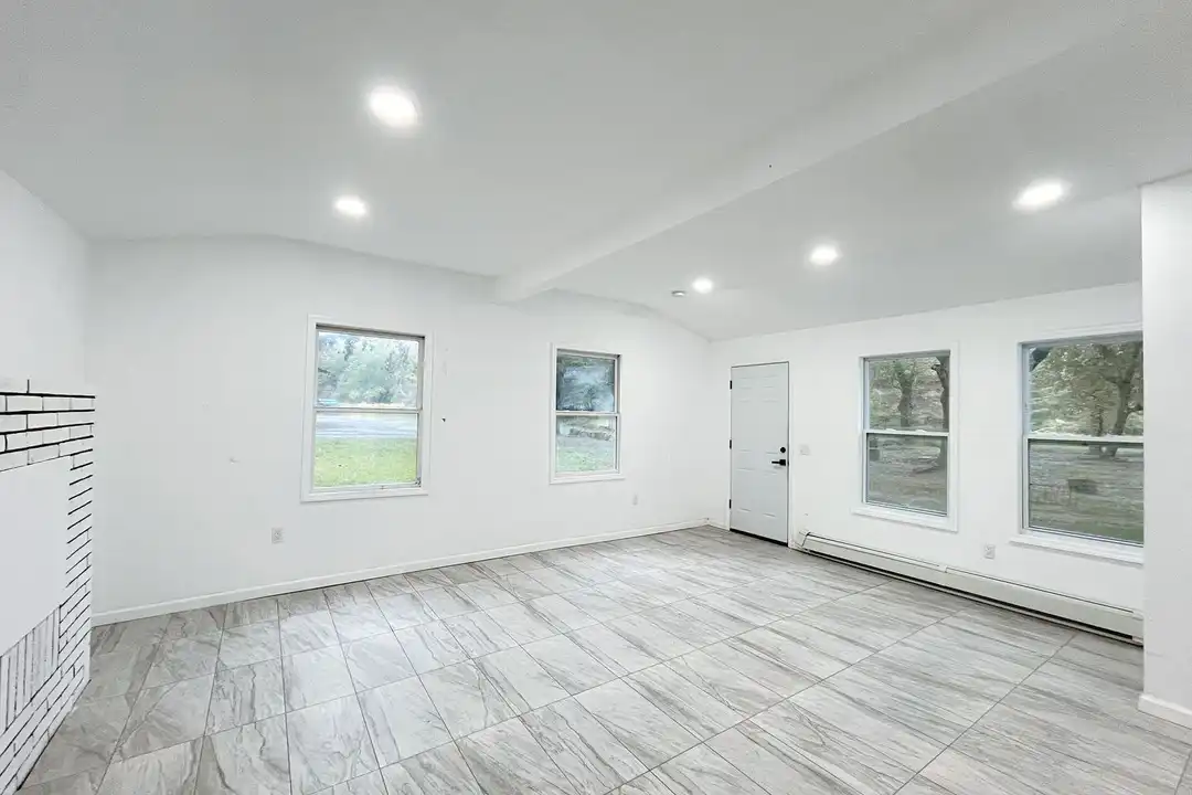 1338 Mountain Ave unit Unit #12 – photo 1 of 11