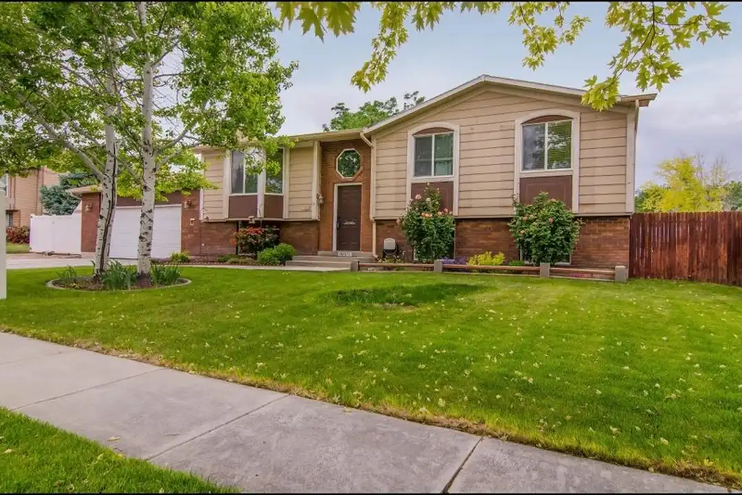 3916 W 7965 S – photo 1 of 20
