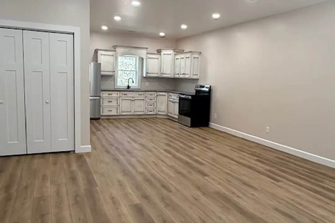 7071 Township Rd 466 unit 466 B – photo 1 of 48